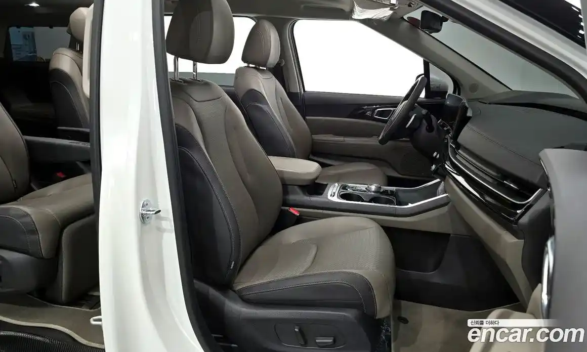 Kia Canival 2024 2.2 Автомат в Москве № 929414, фото 10