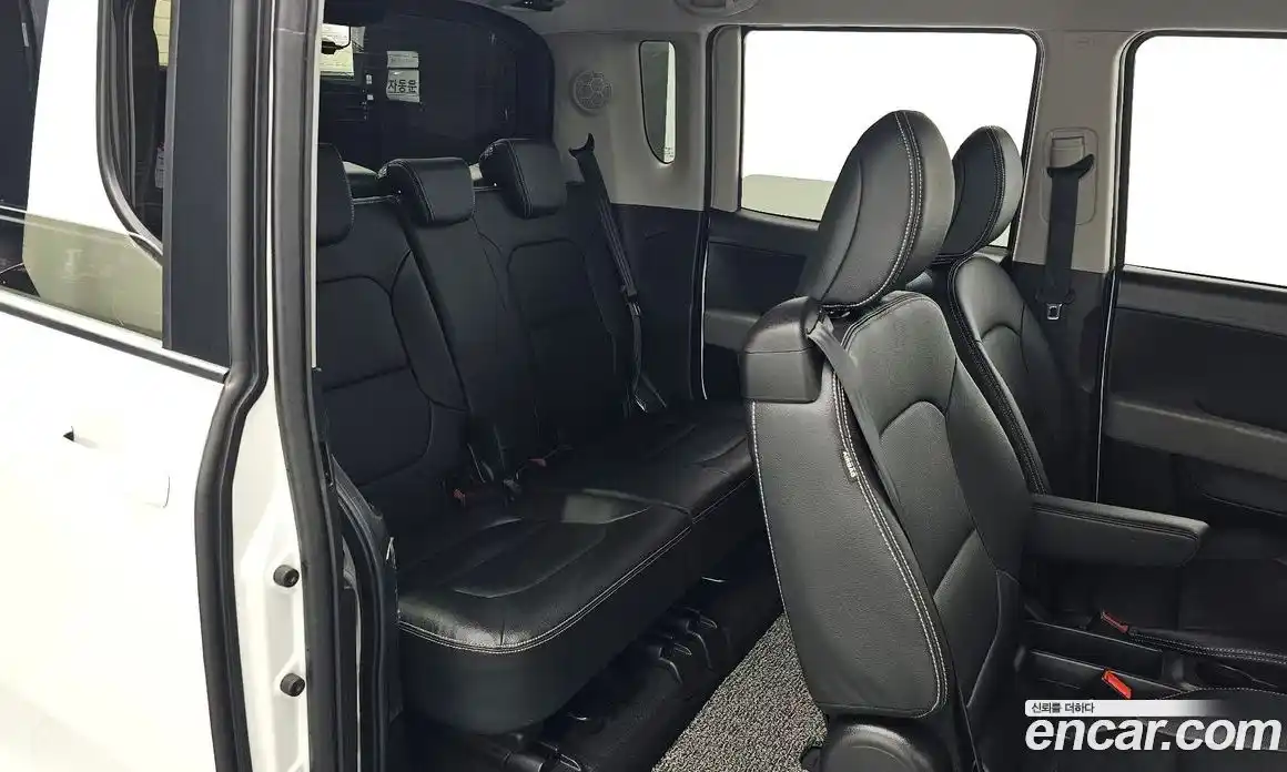 Kia Ray 2024 1.0 Автомат в Москве № 929420, фото 12