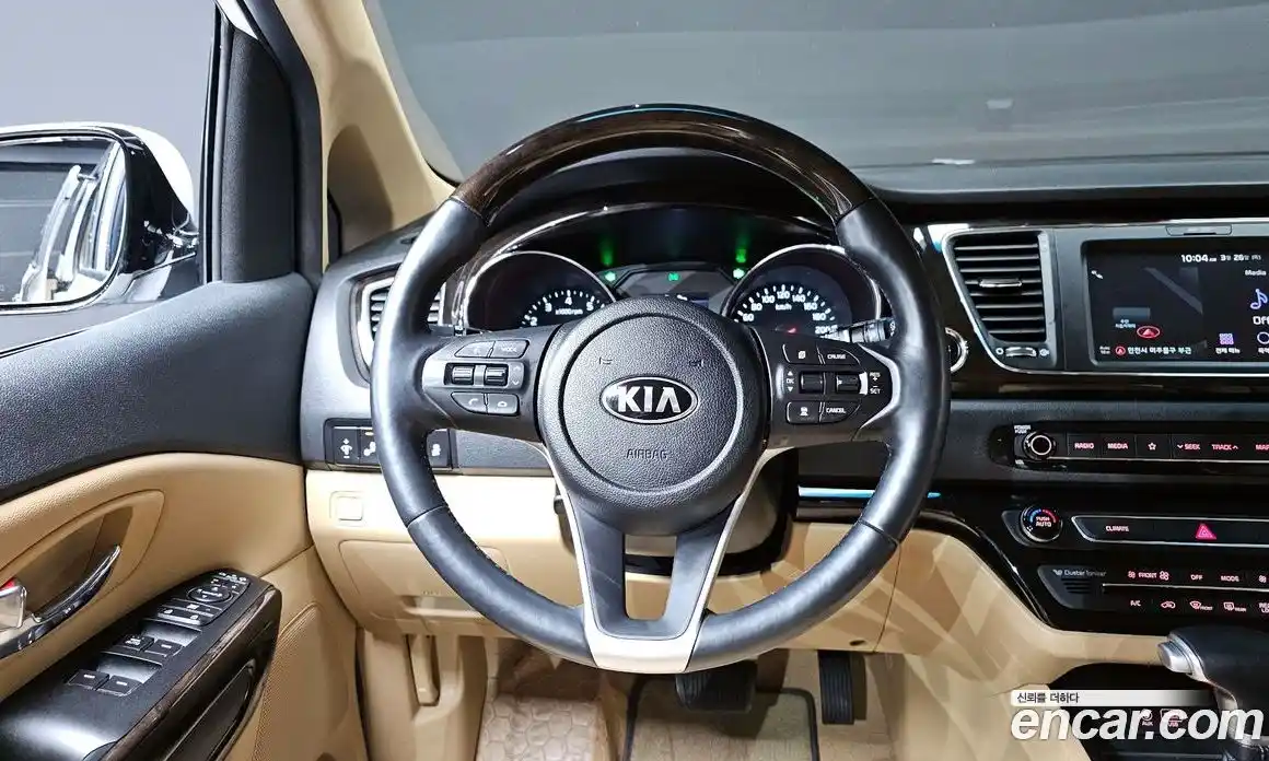 Kia Canival 2020 3.3 Автомат в Москве № 929532, фото 14