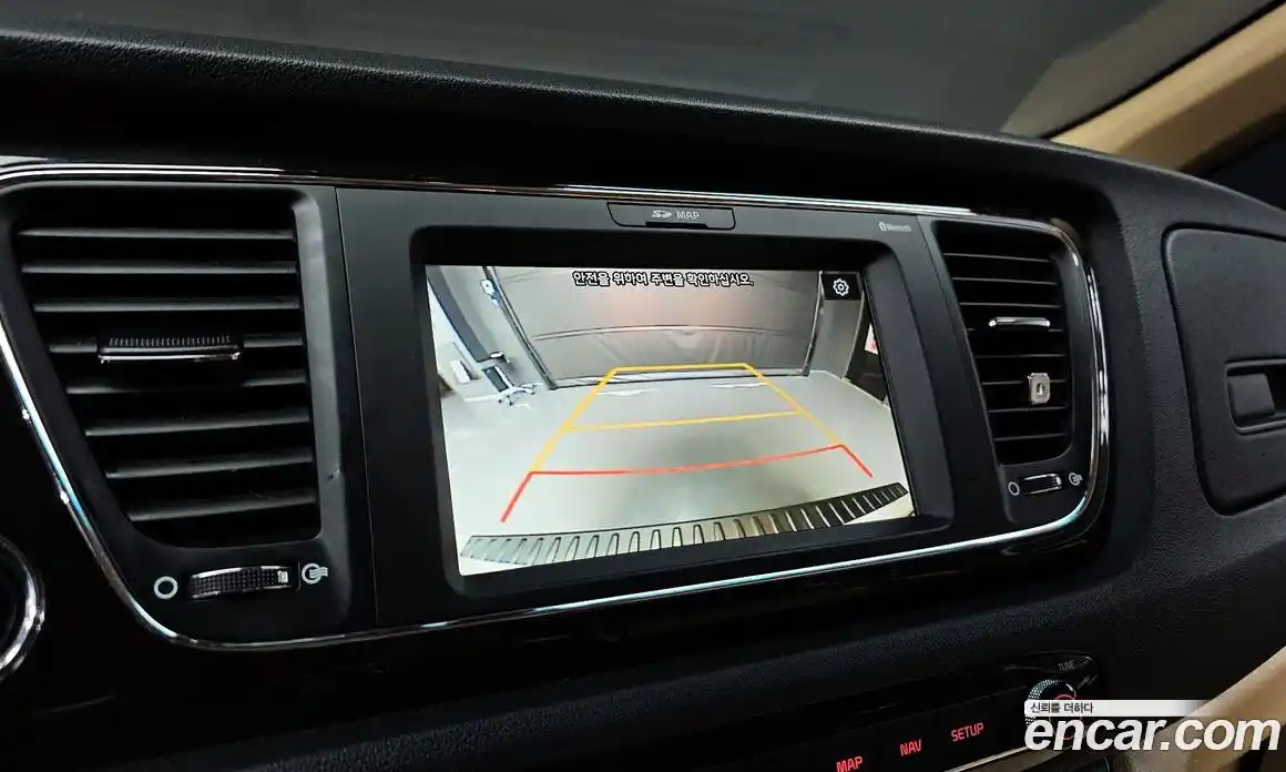 Kia Canival 2020 3.3 Автомат в Москве № 929532, фото 16