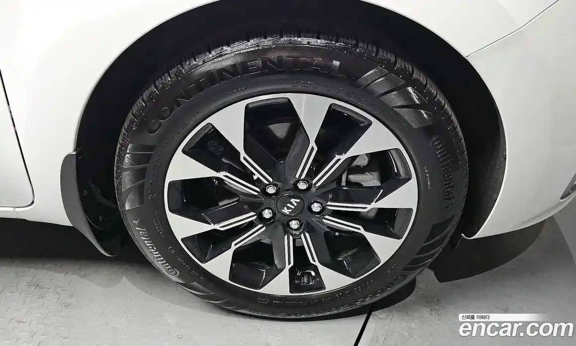 Kia Canival 2020 3.3 Автомат в Москве № 929532, фото 5