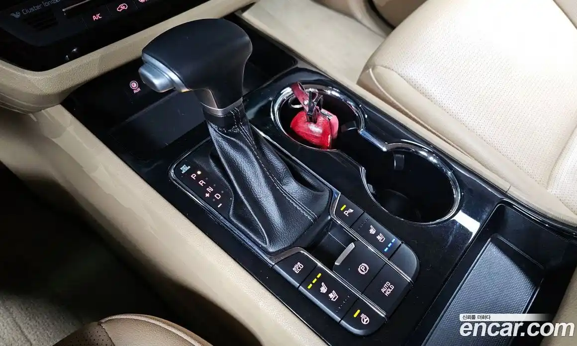 Kia Canival 2020 3.3 Автомат в Москве № 929532, фото 9