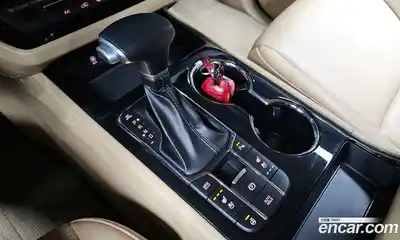 Kia Canival 2020 3.3 Автомат в Москве № 929532, миниатюра 9