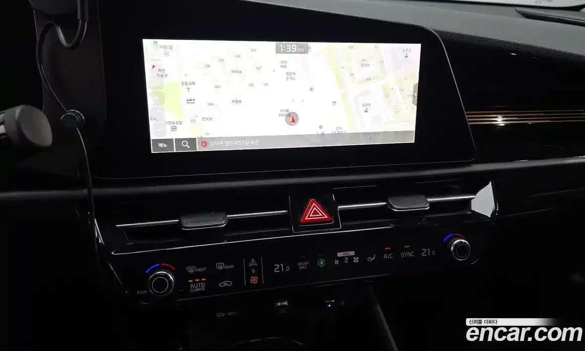 Kia Niro 2022 1.6 Автомат в Москве № 929629, фото 14