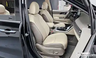 Kia Canival 2023 3.5 Автомат в Москве № 929666, миниатюра 12