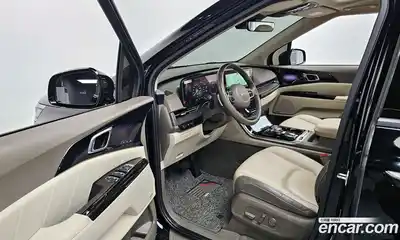 Kia Canival 2023 3.5 Автомат в Москве № 929666, миниатюра 10