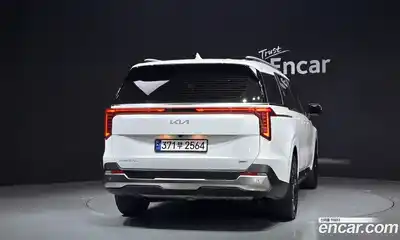 Kia Canival 2024 1.6 гидро в Москве № 929697, миниатюра 4
