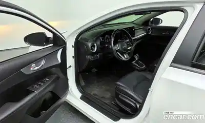 Kia K3 2022 1.6 Автомат в Москве № 929731, миниатюра 11