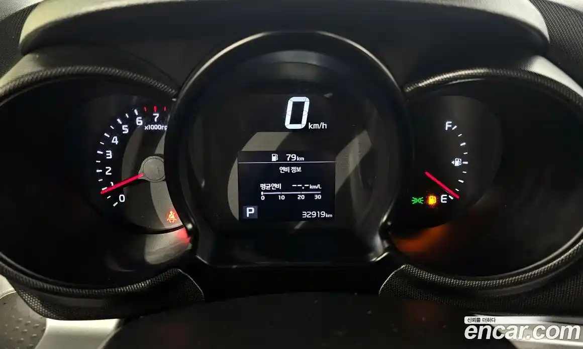 Kia Ray 2021 1.0 Автомат в Москве № 929791, фото 8