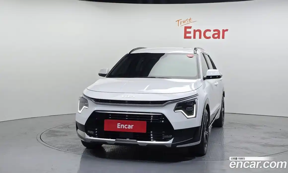 Kia Niro 2024 1.6 Автомат в Москве № 929809, фото 3