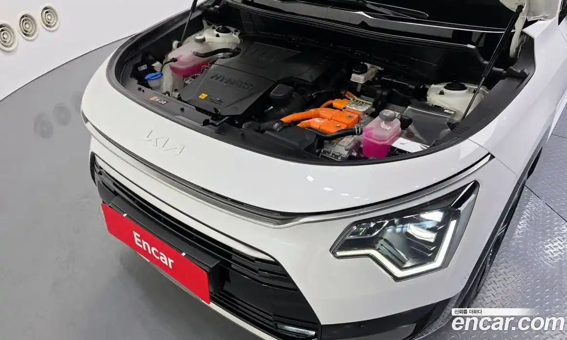 Kia Niro 2024 1.6 Автомат в Москве № 929809, фото 6