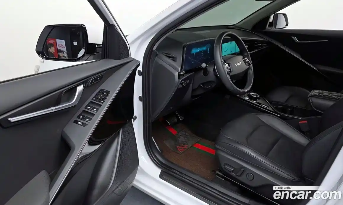 Kia Niro 2024 1.6 Автомат в Москве № 929809, фото 10