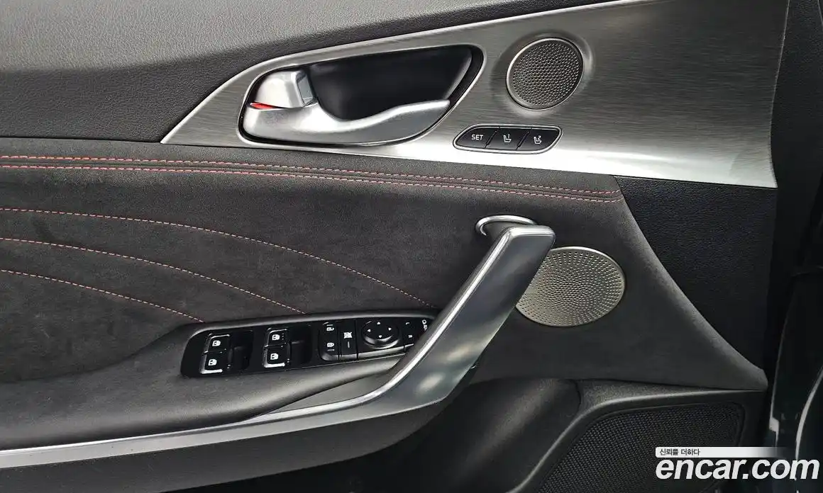 Kia Stinger 2021 3.3 Автомат в Москве № 929921, фото 17