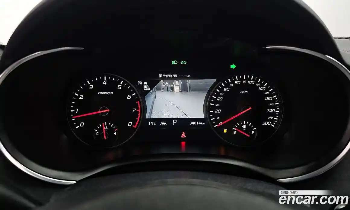 Kia Stinger 2021 3.3 Автомат в Москве № 929921, фото 8