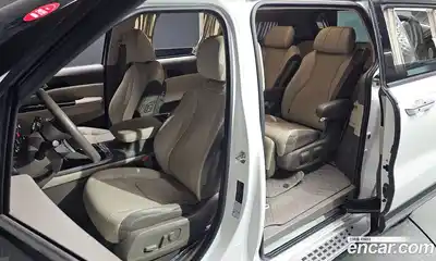 Kia Canival 2021 3.5 Автомат в Москве № 930003, миниатюра 10