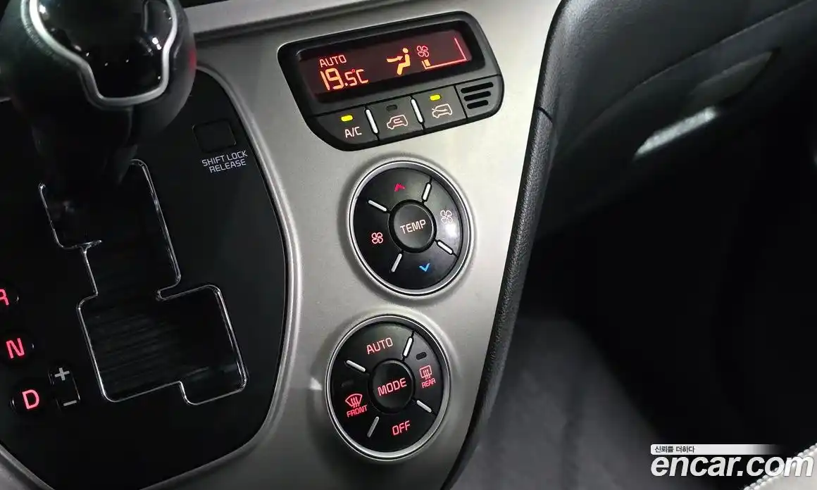 Kia Ray 2022 1.0 Автомат в Москве № 930081, фото 19