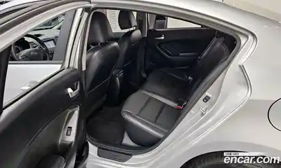 Kia K3 2015 1.6 Автомат в Москве № 930099, миниатюра 11