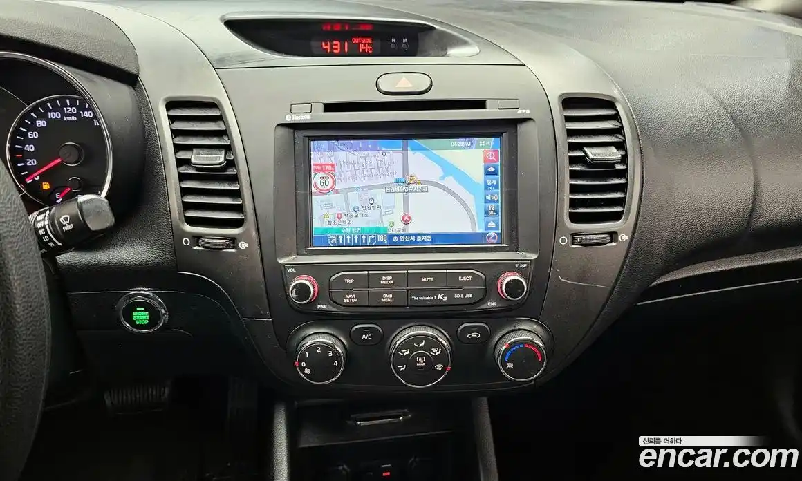 Kia K3 2015 1.6 Автомат в Москве № 930099, фото 20