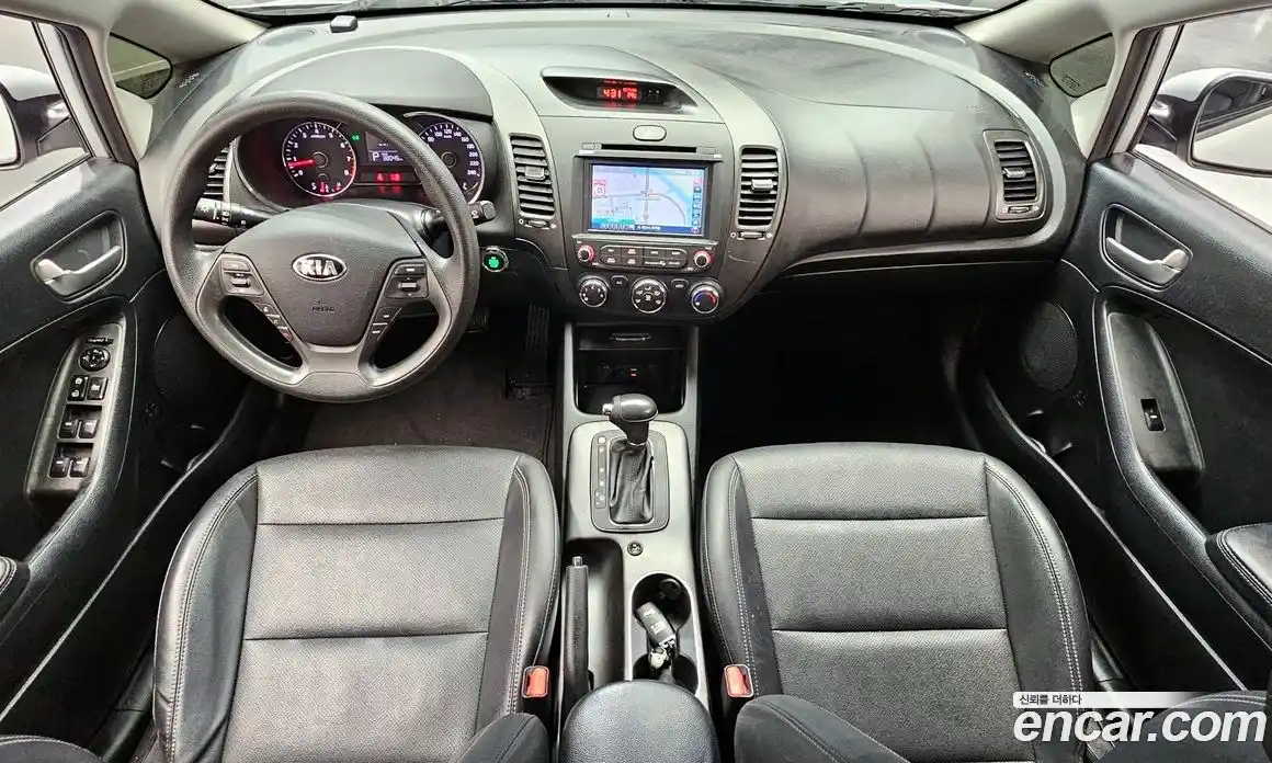 Kia K3 2015 1.6 Автомат в Москве № 930099, фото 7