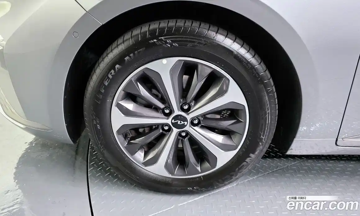 Kia K8 2023 1.6 Автомат в Москве № 930189, фото 5