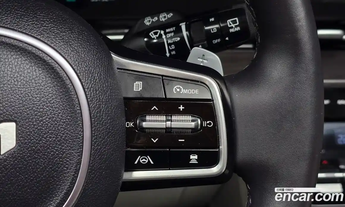 Kia Canival 2023 3.5 Автомат в Москве № 930205, фото 15