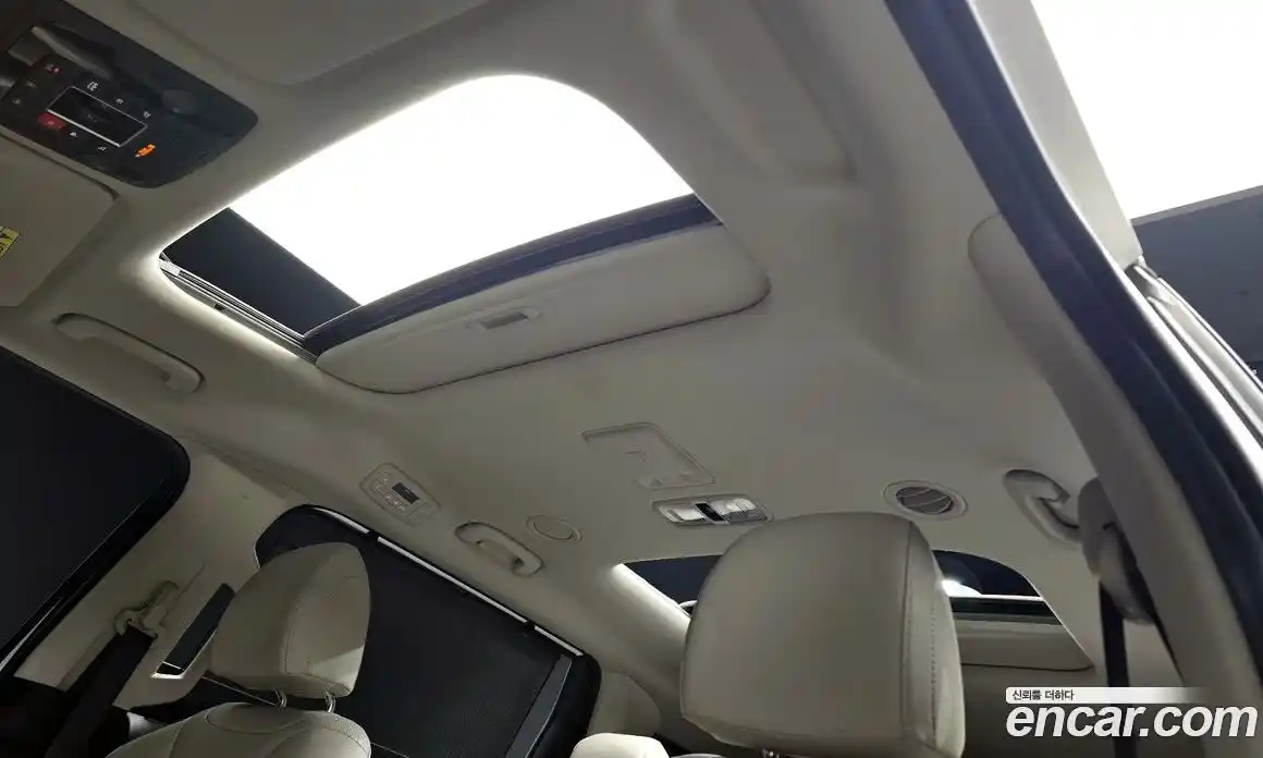 Kia Canival 2023 3.5 Автомат в Москве № 930205, фото 19