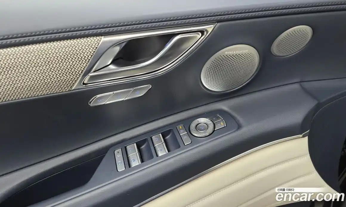 Genesis GV80 2024 2.5 Автомат в Москве № 930283, фото 18