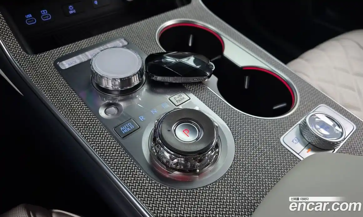 Genesis GV80 2024 2.5 Автомат в Москве № 930283, фото 9