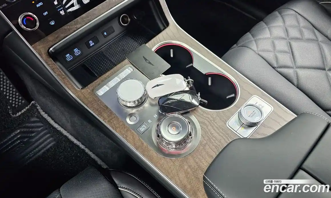 Genesis GV80 2024 2.5 Классический в Москве № 930312, фото 9