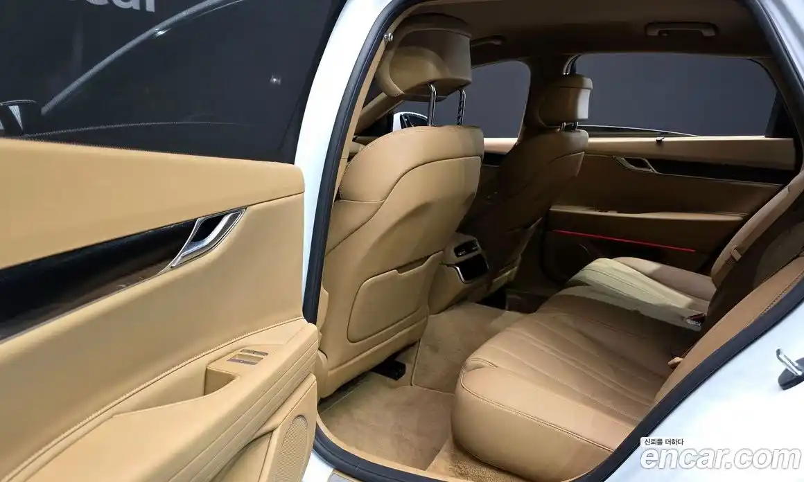 Genesis G80 2024 2.5 Автомат в Москве № 930320, фото 12