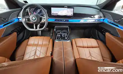 BMW 7-Series 2025 3.0 гидро в Москве № 930329, миниатюра 7