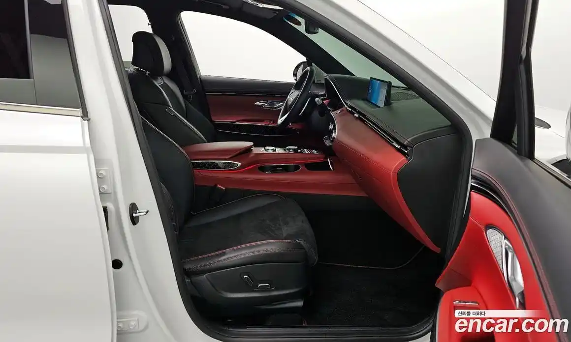 Genesis GV70 2022 2.5 Автомат в Москве № 930347, фото 11