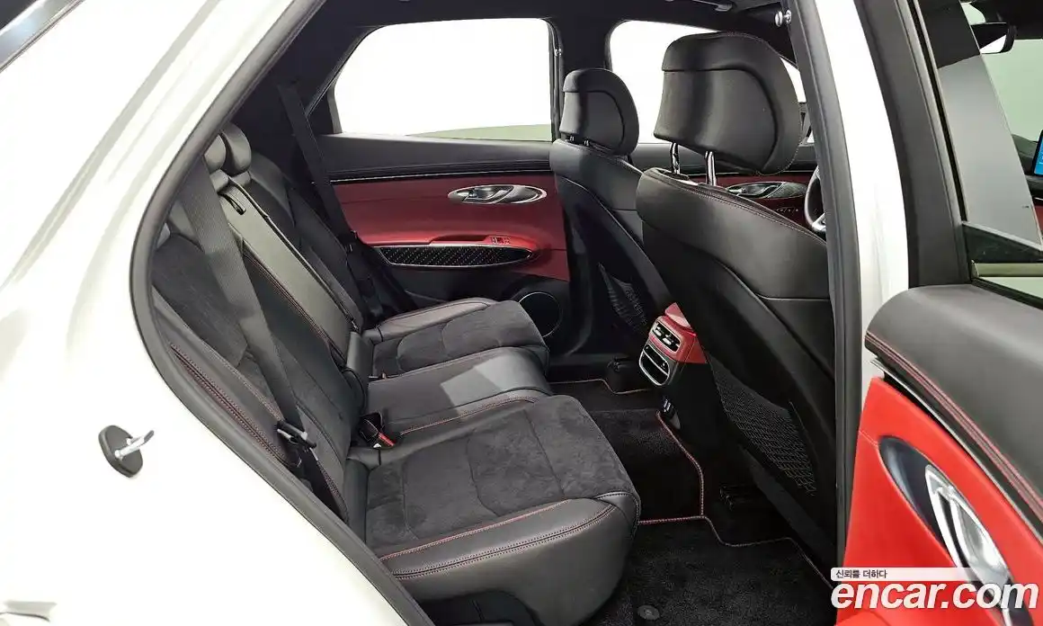 Genesis GV70 2022 2.5 Автомат в Москве № 930347, фото 12