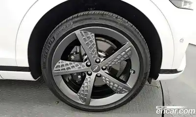 Genesis GV70 2022 2.5 Автомат в Москве № 930347, миниатюра 5