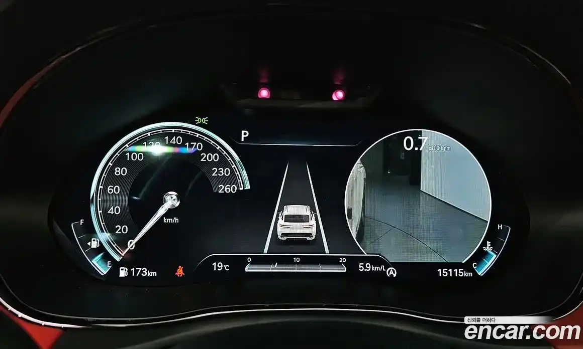 Genesis GV70 2022 2.5 Автомат в Москве № 930347, фото 8