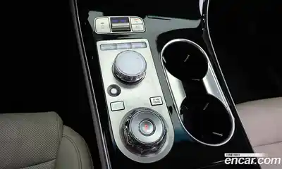 Genesis GV70 2024 2.5 Автомат в Москве № 930377, миниатюра 9