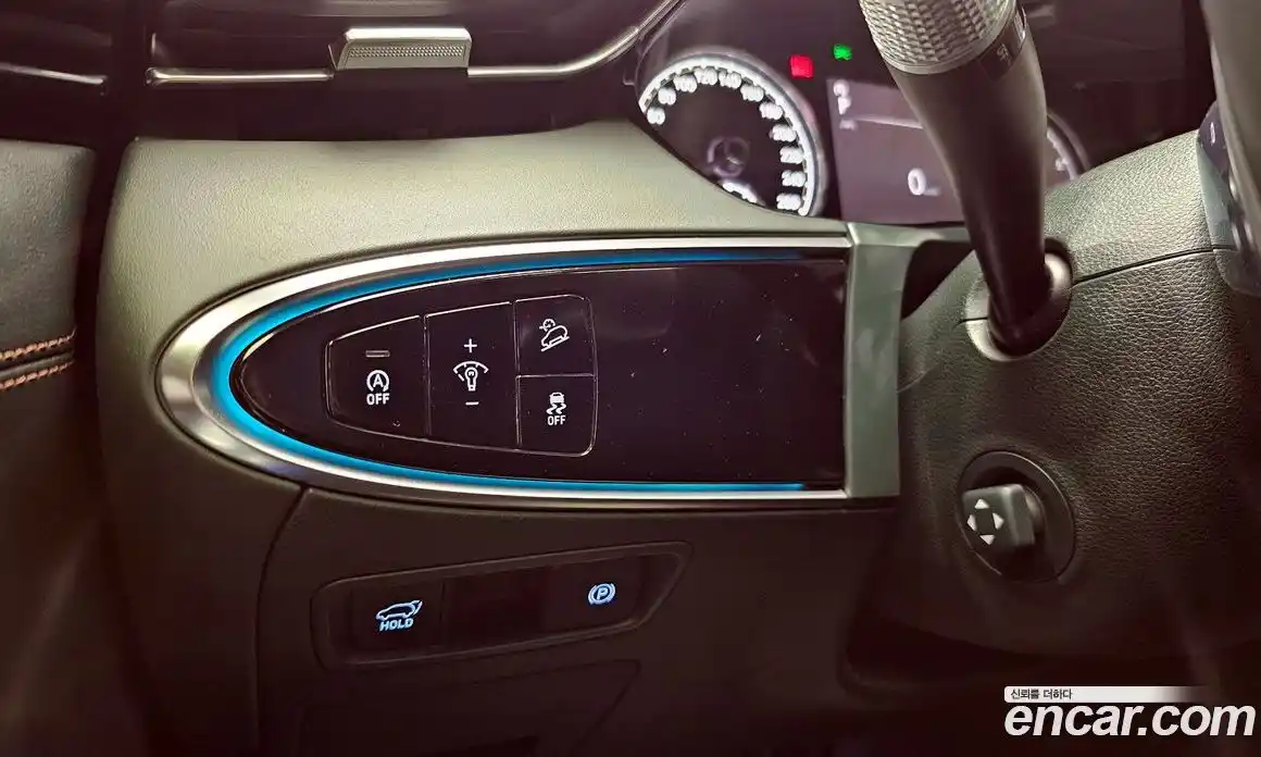 Genesis GV70 2023 2.5 Автомат в Москве № 930410, фото 18