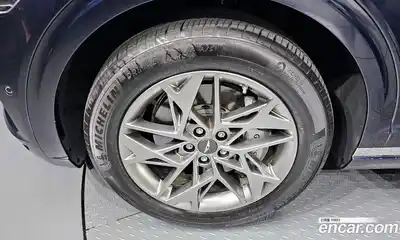 Genesis GV70 2023 2.5 Автомат в Москве № 930410, миниатюра 5