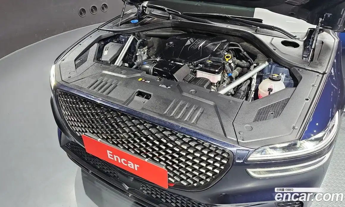 Genesis GV70 2023 2.5 Автомат в Москве № 930410, фото 6