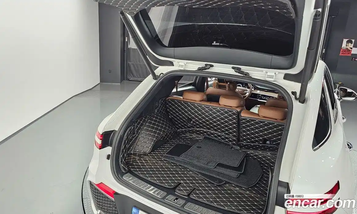 Genesis GV70 2022 2.2 Автомат в Москве № 930483, фото 20