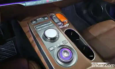 Genesis GV70 2022 2.2 Автомат в Москве № 930483, миниатюра 9