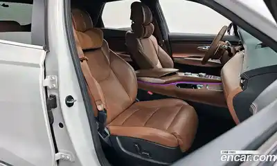 Genesis GV70 2022 2.2 Автомат в Москве № 930483, миниатюра 10