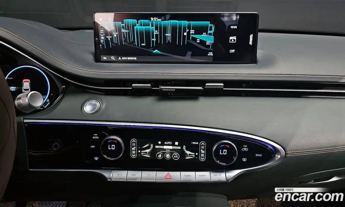 Genesis GV70 2024 2.5 Автомат в Москве № 930569, фото 14