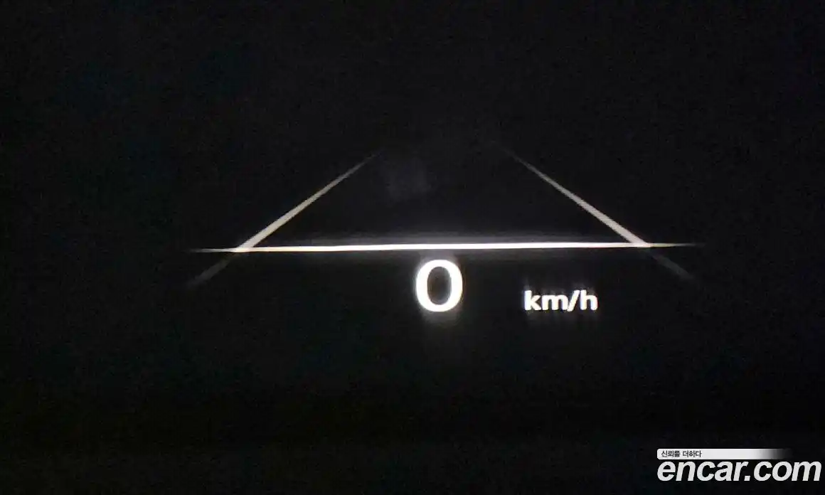 Genesis GV70 2024 2.5 Автомат в Москве № 930569, фото 16