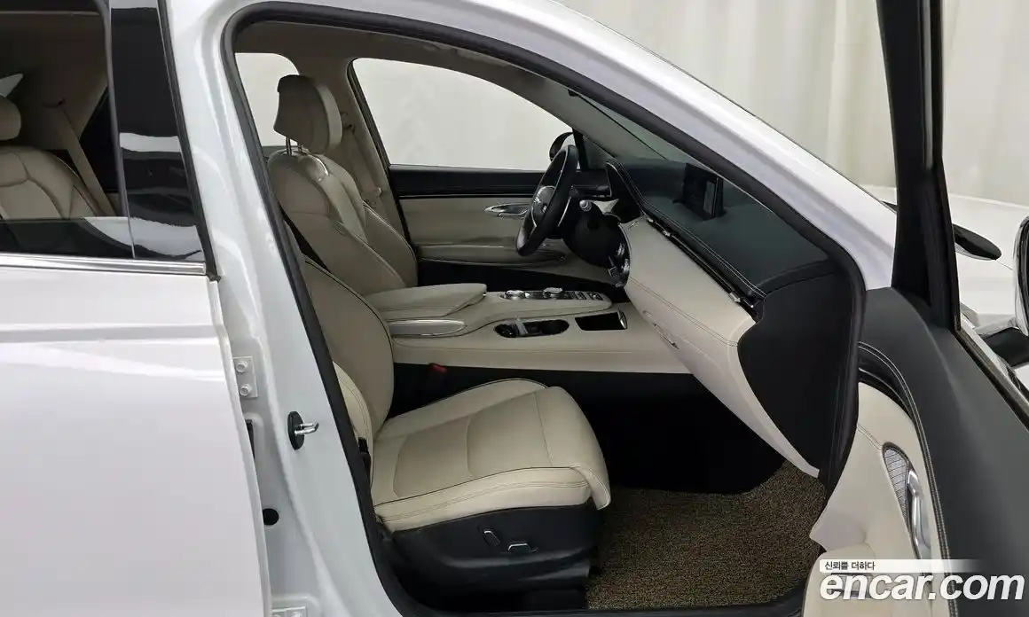 Genesis GV70 2021 2.5 Автомат в Москве № 930587, фото 11