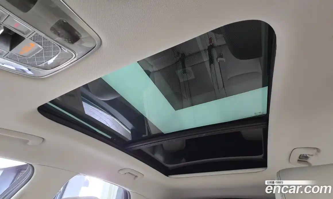 Genesis GV70 2021 2.5 Автомат в Москве № 930587, фото 18