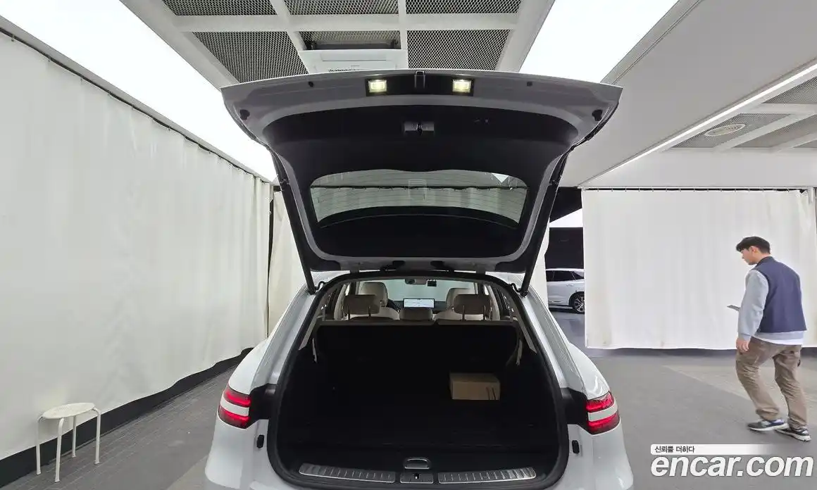 Genesis GV70 2021 2.5 Автомат в Москве № 930587, фото 20