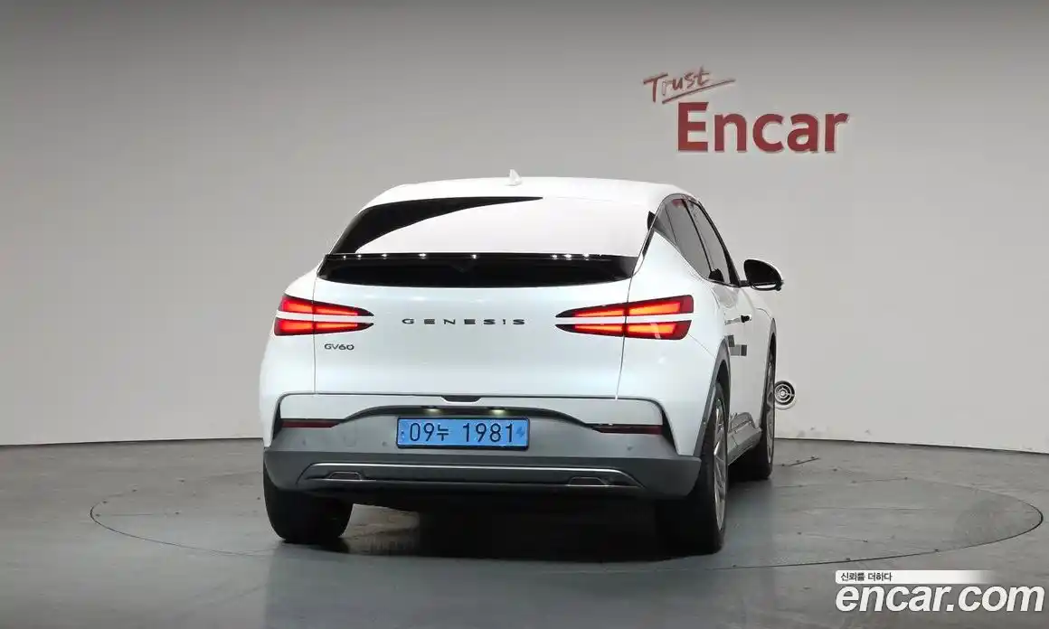 Genesis GV60 2022 0.1 Автомат в Москве № 930657, фото 4