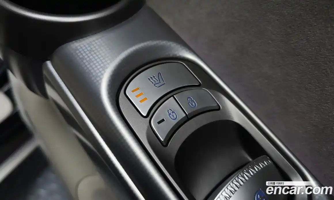 Genesis GV60 2022 0.1 Автомат в Москве № 930712, фото 18