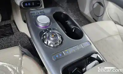 Genesis GV60 2022 0.1 Автомат в Москве № 930712, миниатюра 9